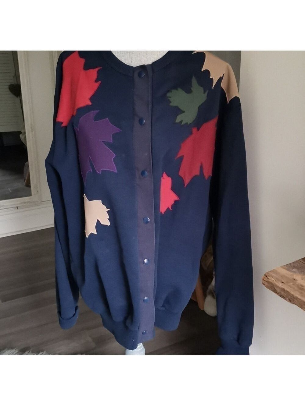 Vintage Non Fiction Tiger Brand Fall leaves  Cardigan . Size Medium. EUC
